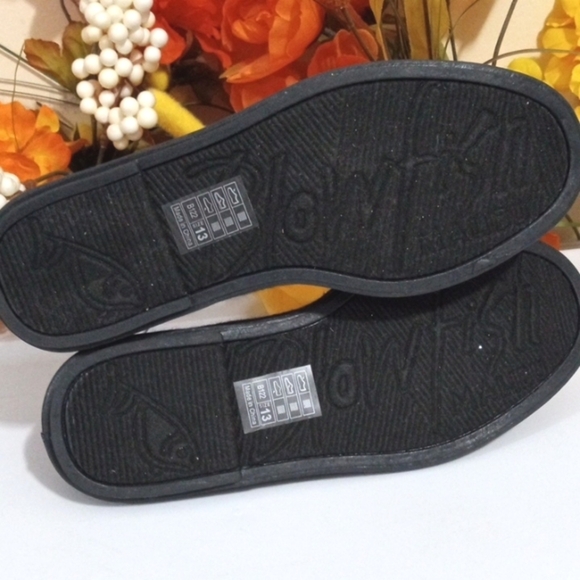 BLOWFISH LITTLE GIRLS BLACK ANKLE STRAP BALLERINA FLATS SIZE 13 NWT - Picture 8 of 10
